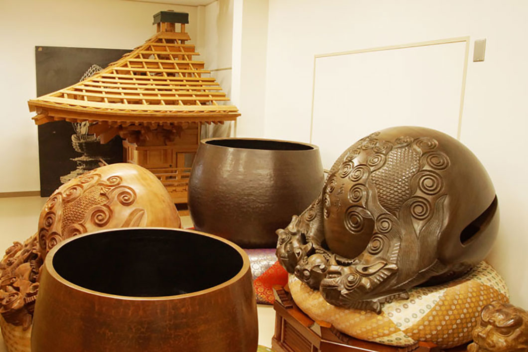 Exhibition of Gyokusai’s brand Mokugyo and large Kinsu